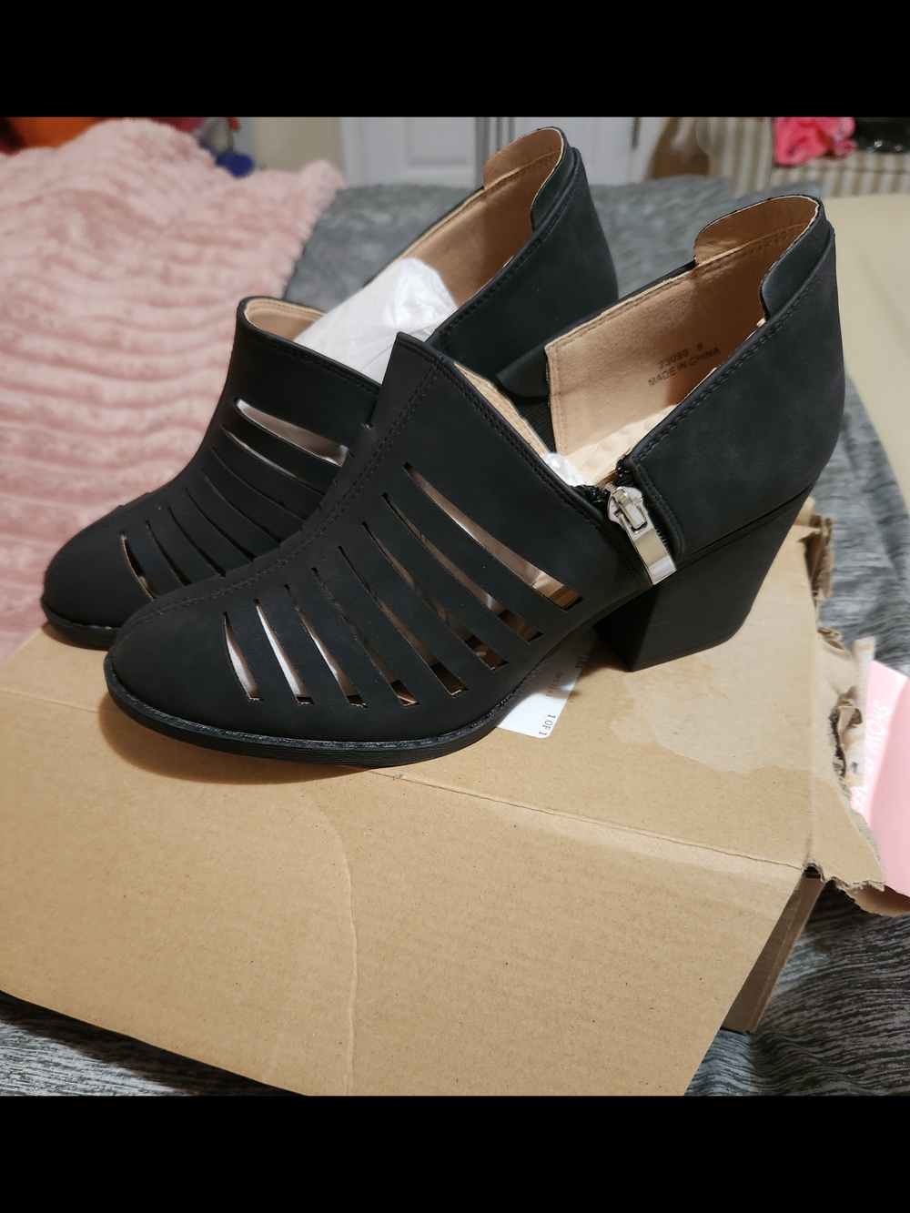 Women's Black Cutout Block Heel Ankle Booties